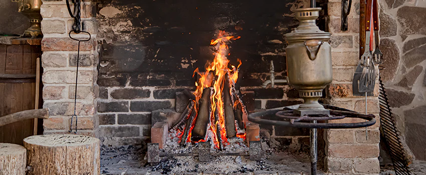 Traditional Fireplace Design Refurbishment Costs in Blainville, Quebec