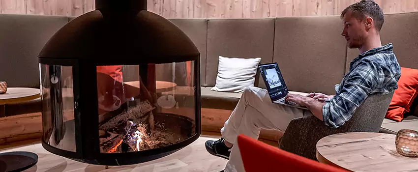 Hanging & Suspended Fireplaces Designer in Blainville, Quebec