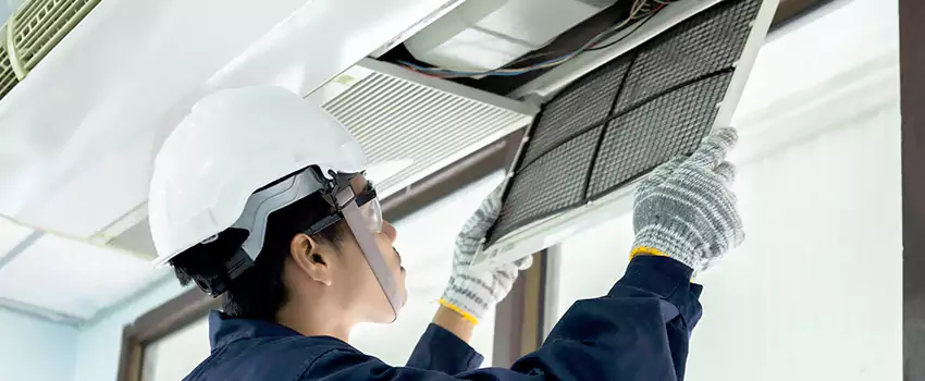 Signs of Clogged Air Ducts in Blainville, QC