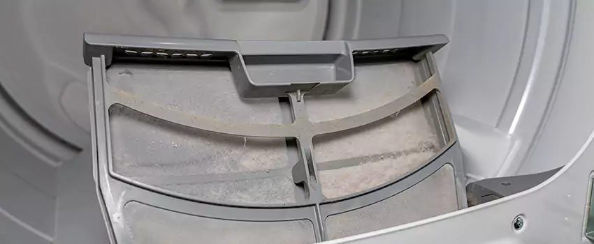 Benefits of Professional Clogged Dryer Vent Cleaning in Blainville, Quebec